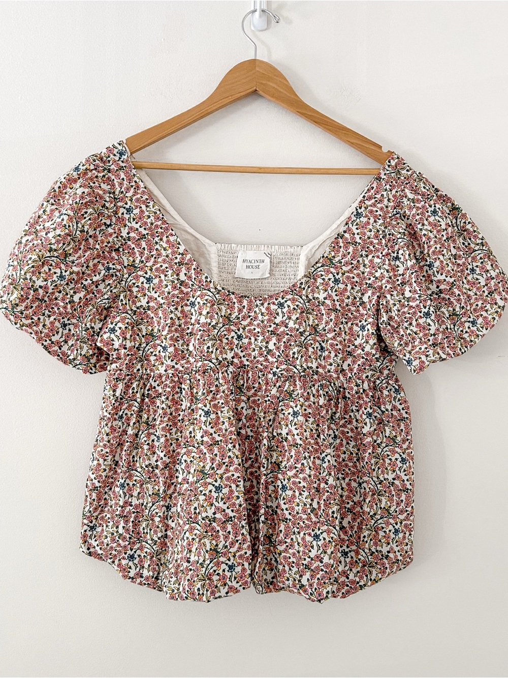 Floral Puff Sleeve Smocked Scoop Neck Virginia Blouse - Picture 2 of 9